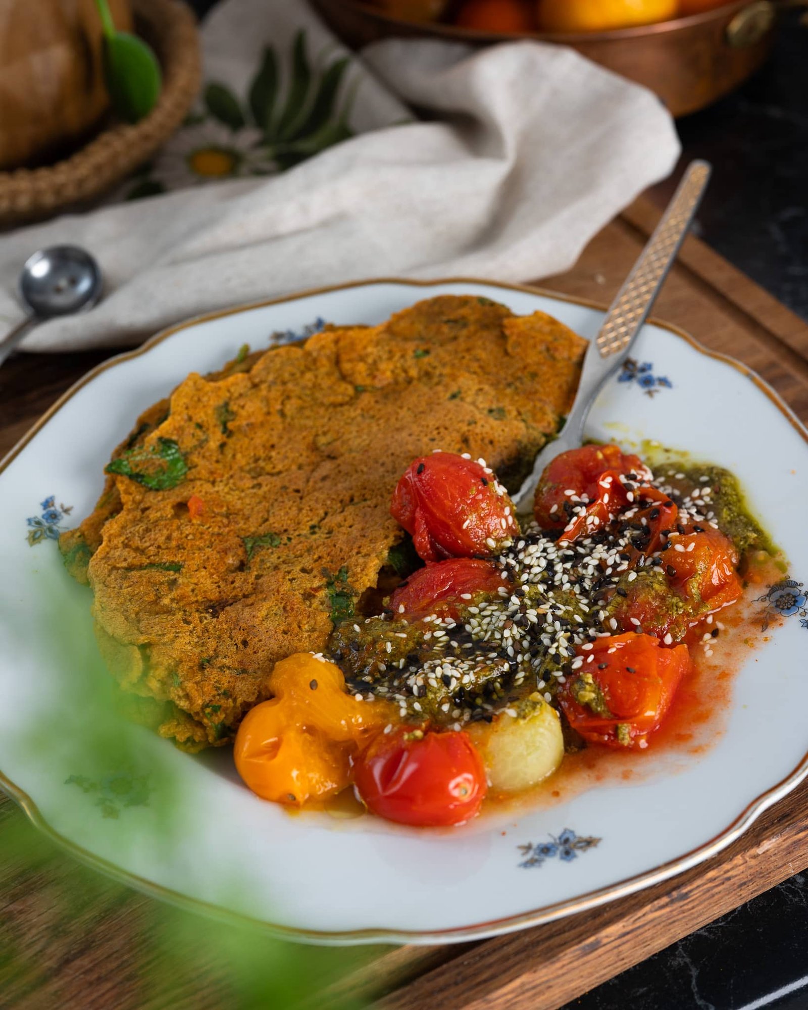 Lęšių lietiniai su saulėje džiovintais pomidorais