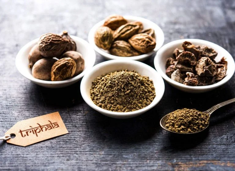 Triphala: senovinė ajurvedos formulė šiuolaikinei sveikatai