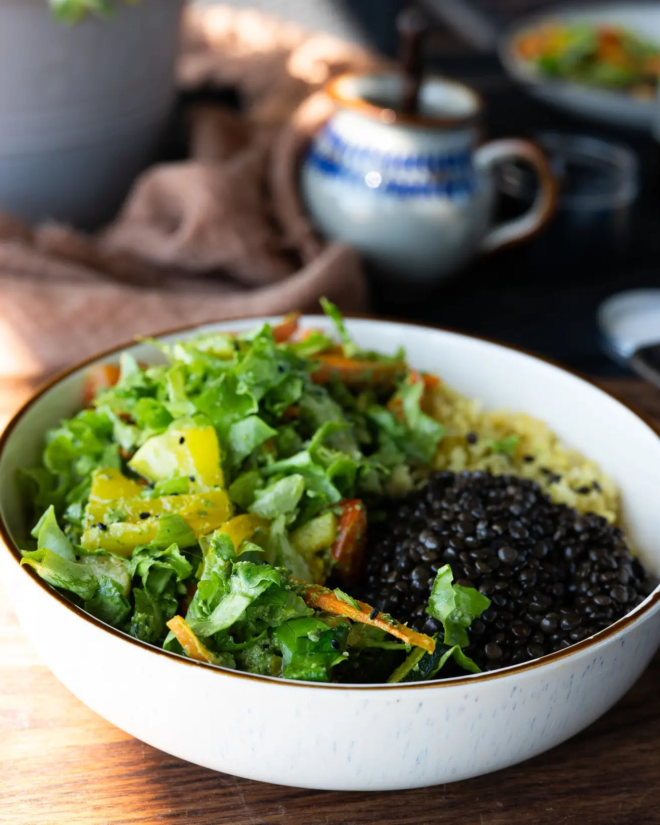 Šiltos salotos su keptomis daržovėmis