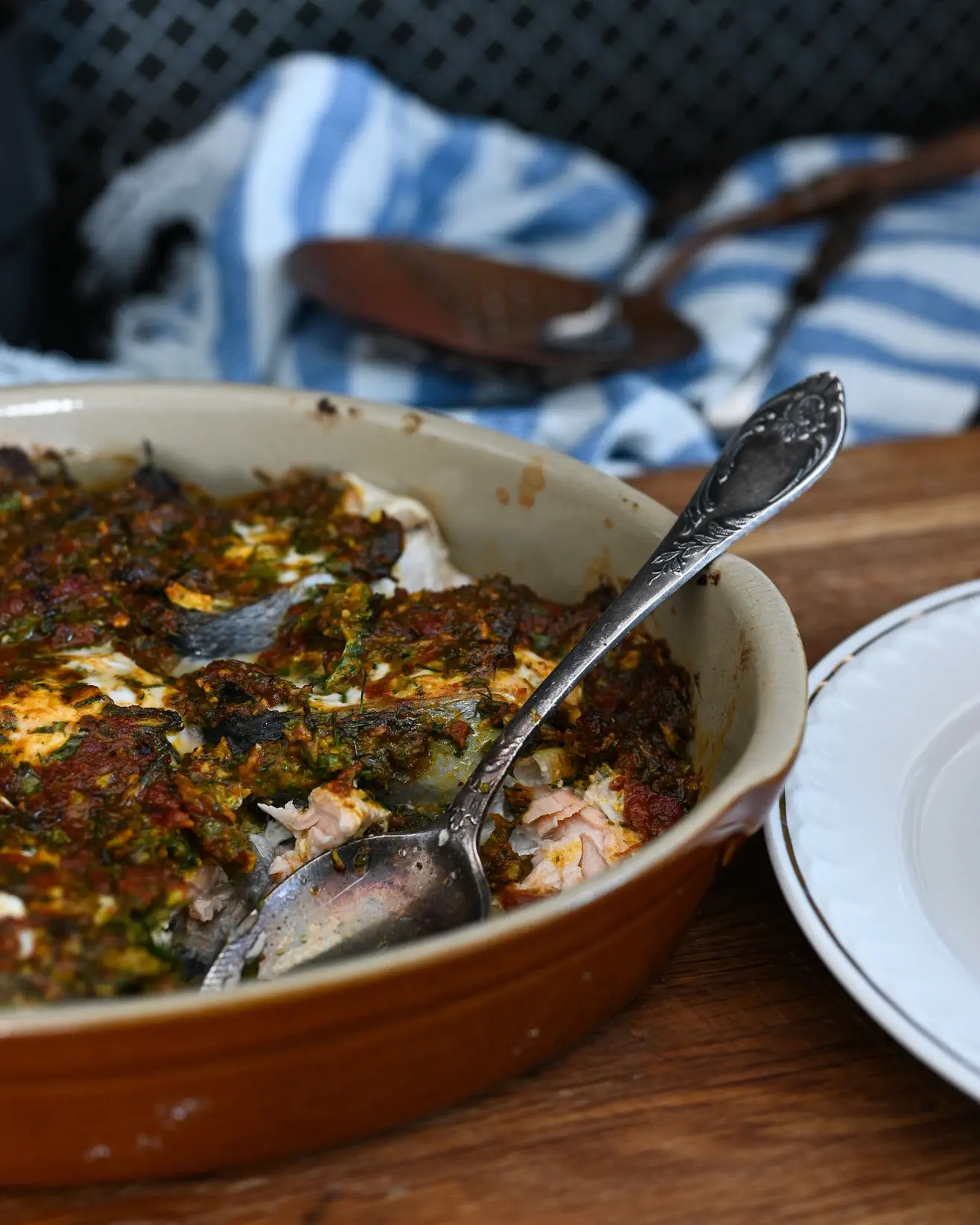 Lašiša žolelių ir apelsinų marinate – gardu, sveika, paprasta!