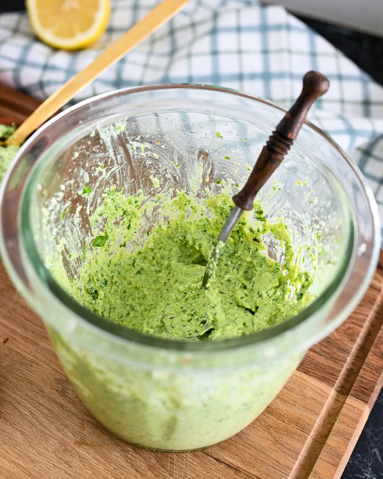 Varškės pesto