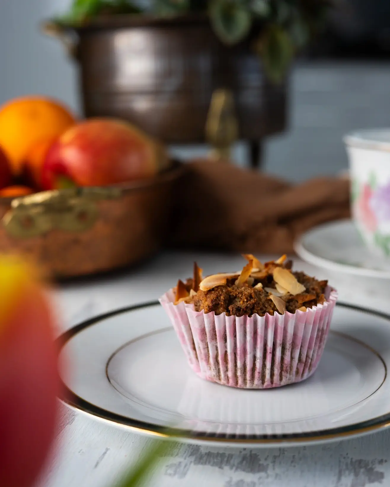 Sudėkite riešutų sviestą ir įpilkite alyvuogių aliejų. Išmaišykite.