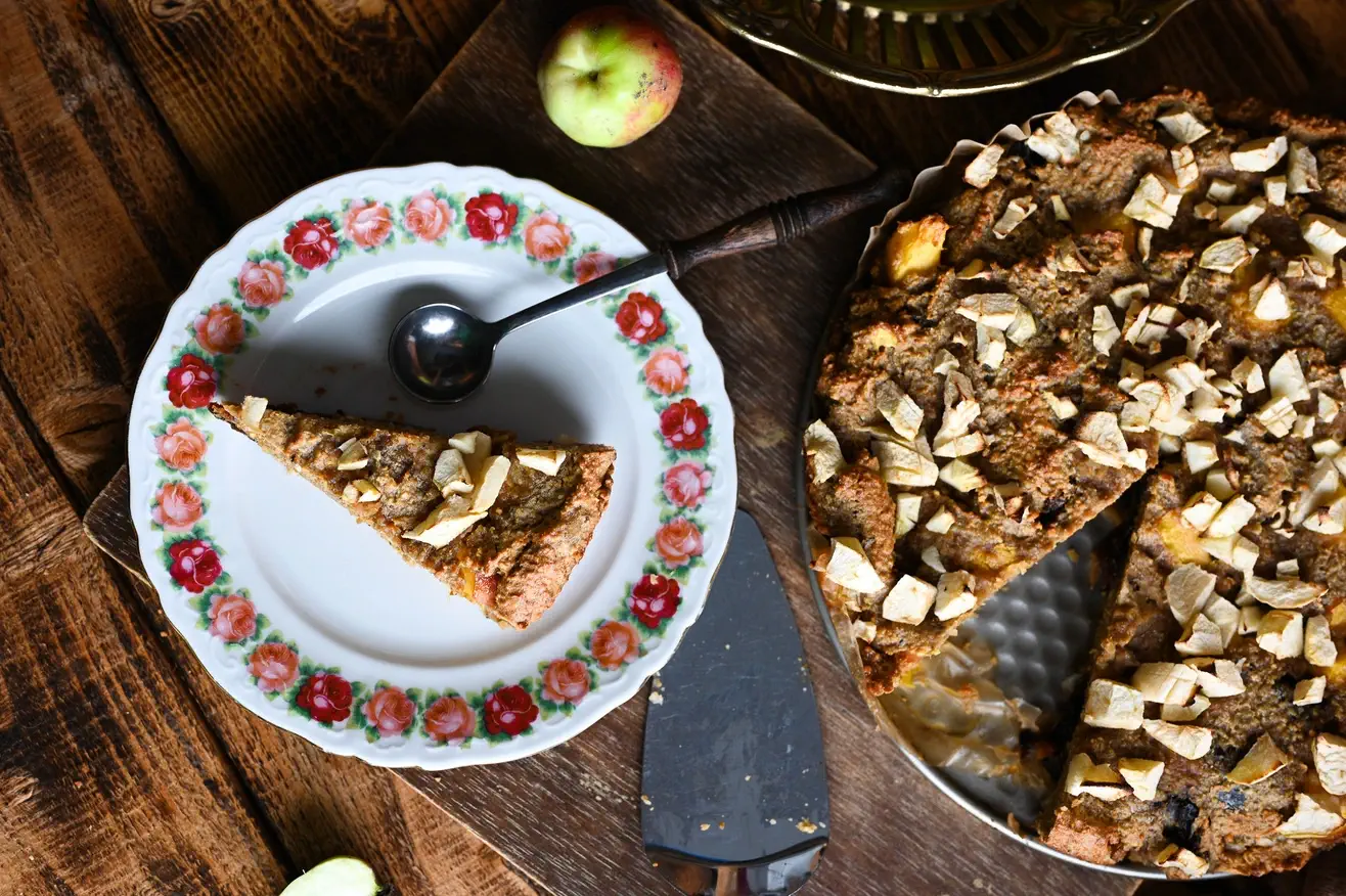 Baltyminis pyragas su vaisiais (be cukraus ir glitimo)