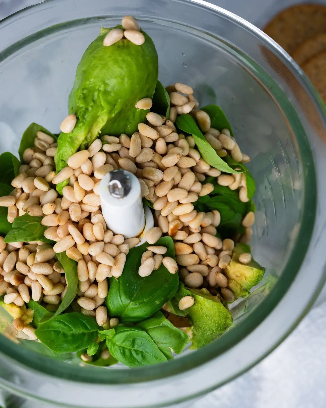 TOP 3 užtepėlių idėjos: skanūs ir sveiki receptai su Selgos krekeriais