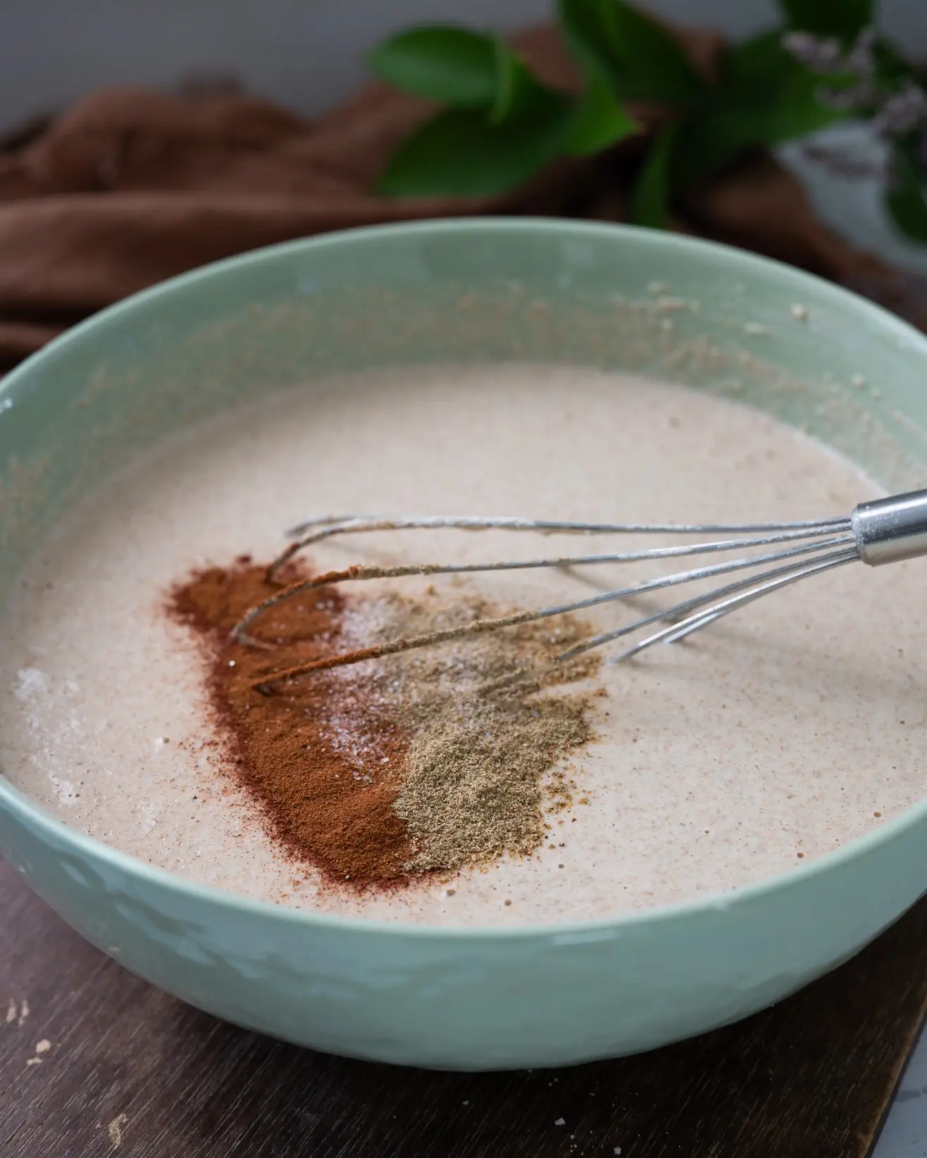 Avižinių miltų blyneliai su vaisių čatniu (ajurvedinis receptas lengvam virškinimui)