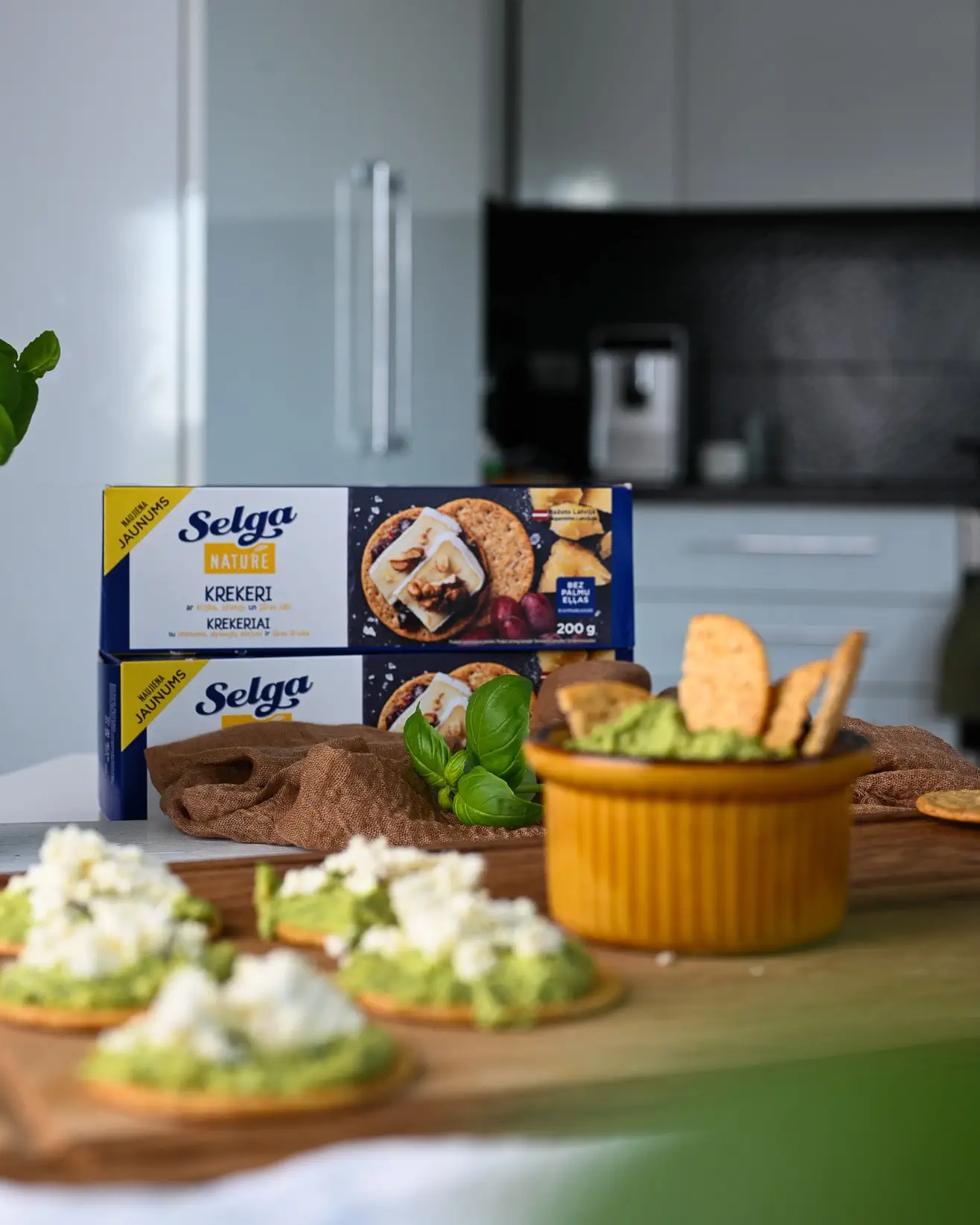 TOP 3 užtepėlių idėjos: skanūs ir sveiki receptai su Selgos krekeriais