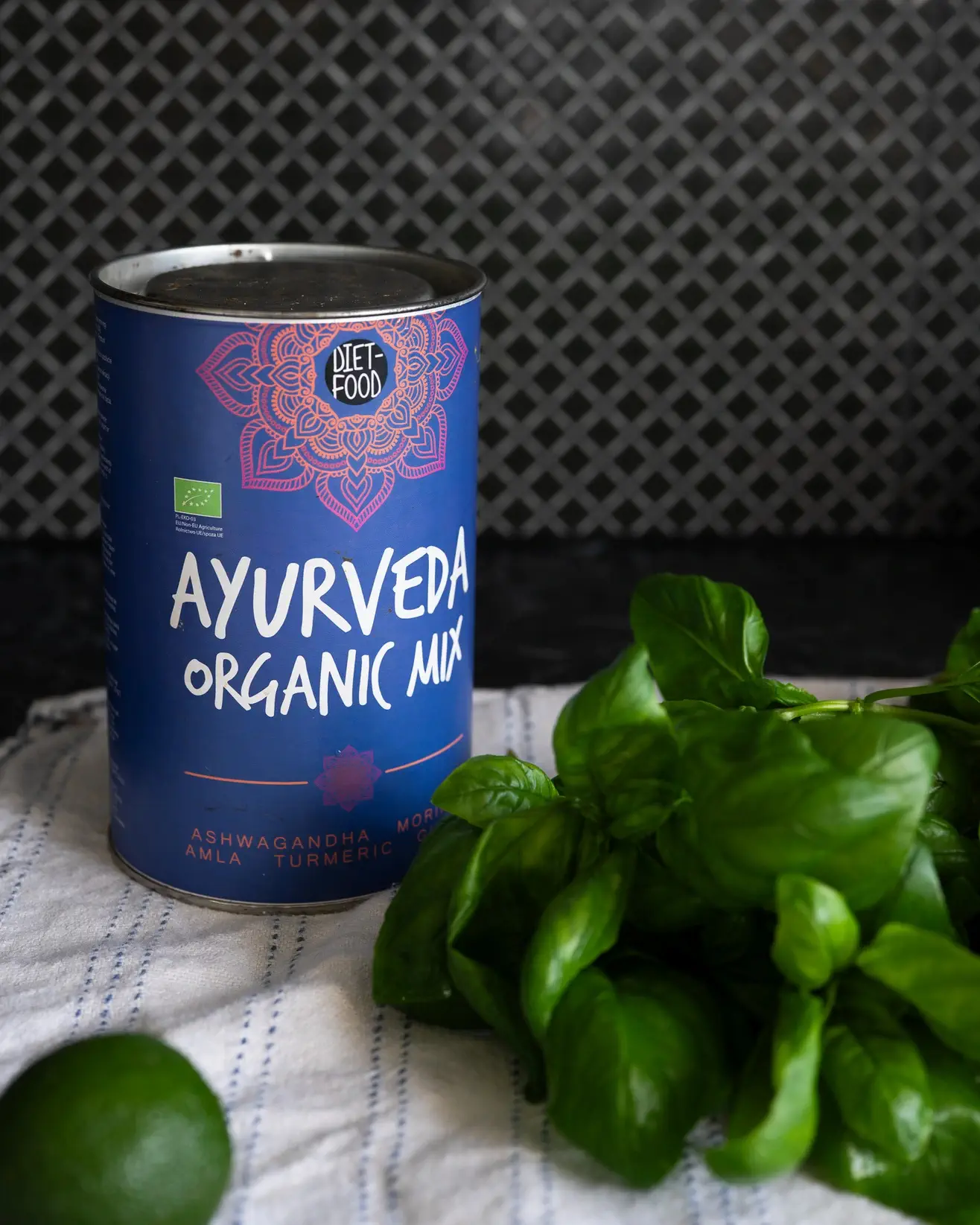 Bazilikų pesto su anakardžiais