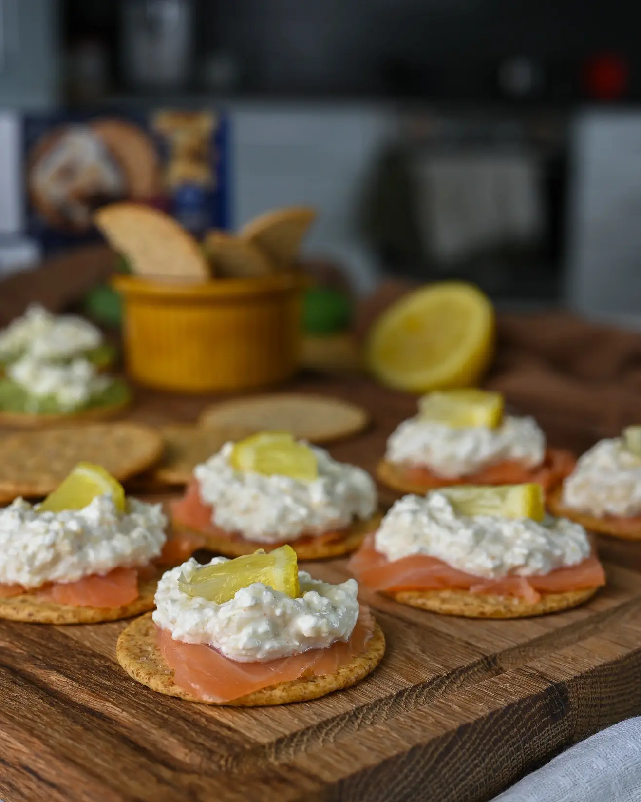 Jogurto-varškės kremas su lašiša